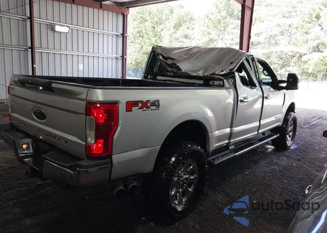 2019 Ford F-250 Lariat from USA, damaged, VIN 1FT7W2BT7KED59819